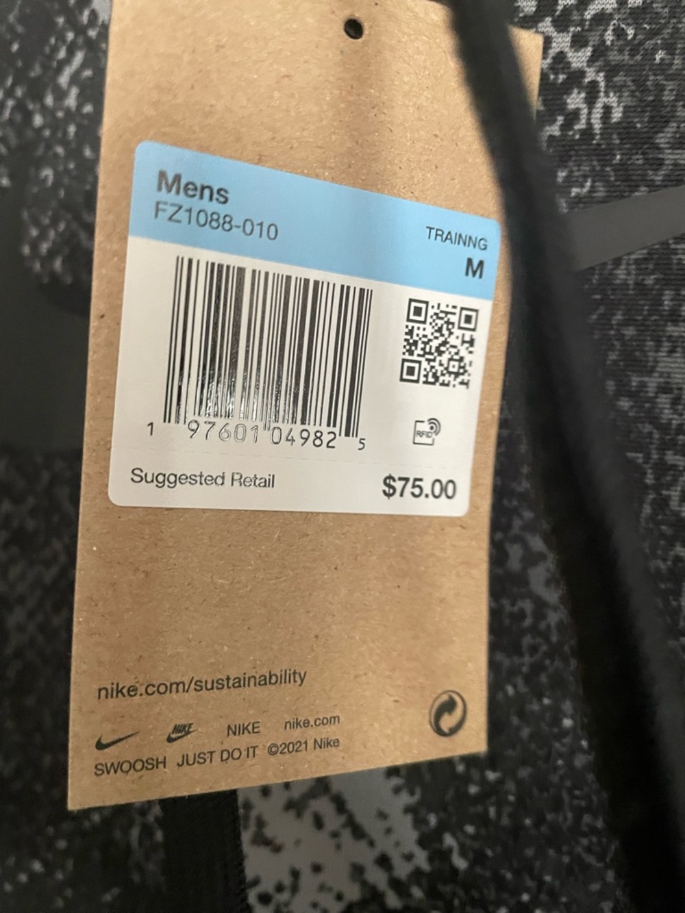 Nike Black & Gray Pullover Hoodie - Picture 4 of 5